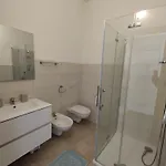 Bianca לינה וארוחת בוקר